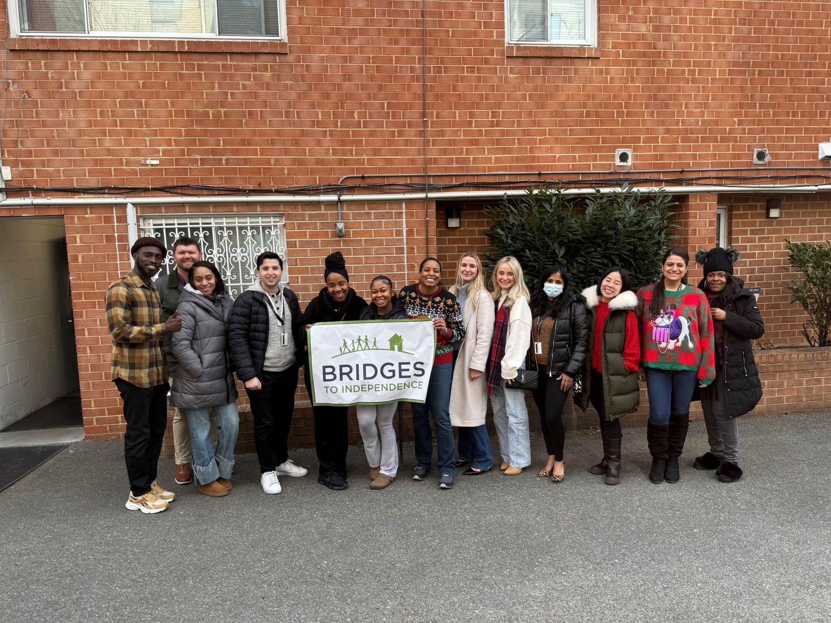 The Edgesource team volunteering with Bridges to Independence